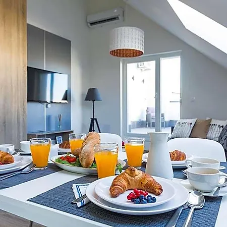 Vagabond Corvin Hotel 4*