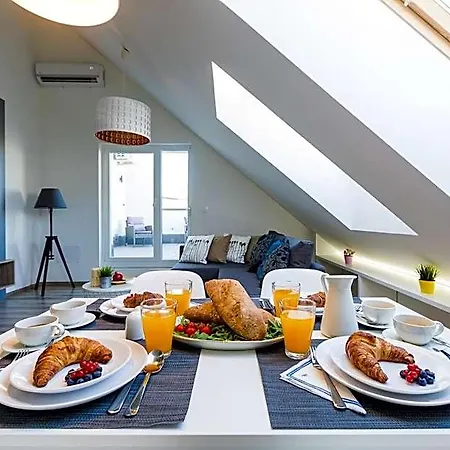 Vagabond Corvin Hotel