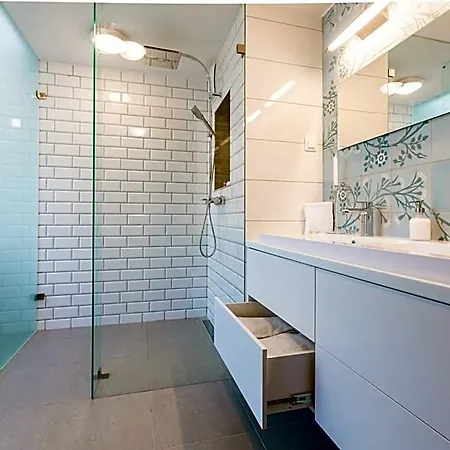 Vagabond Corvin Hotel Budapest